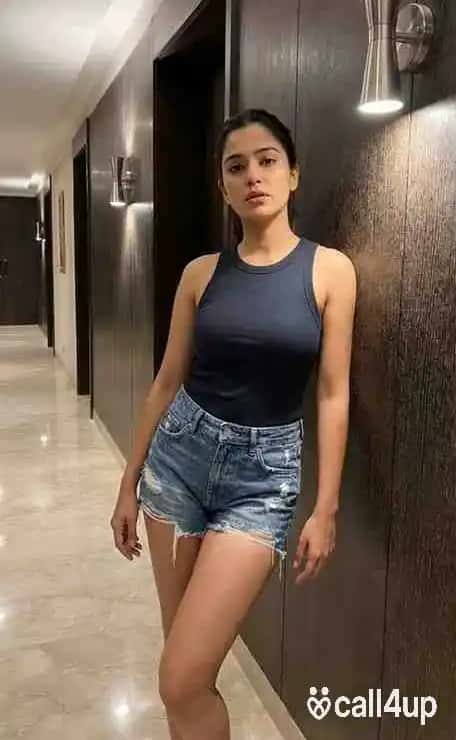 Bandra Best Call Girls Services Mahim Charming Call girls Khar Road Dating Servies Mumbai Escorts   348943
