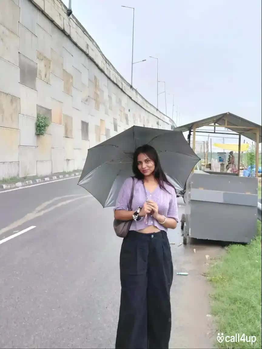 Gonda Neha  372561