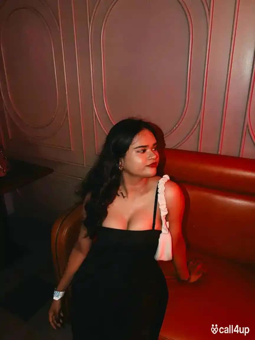 Panna Neha  372663