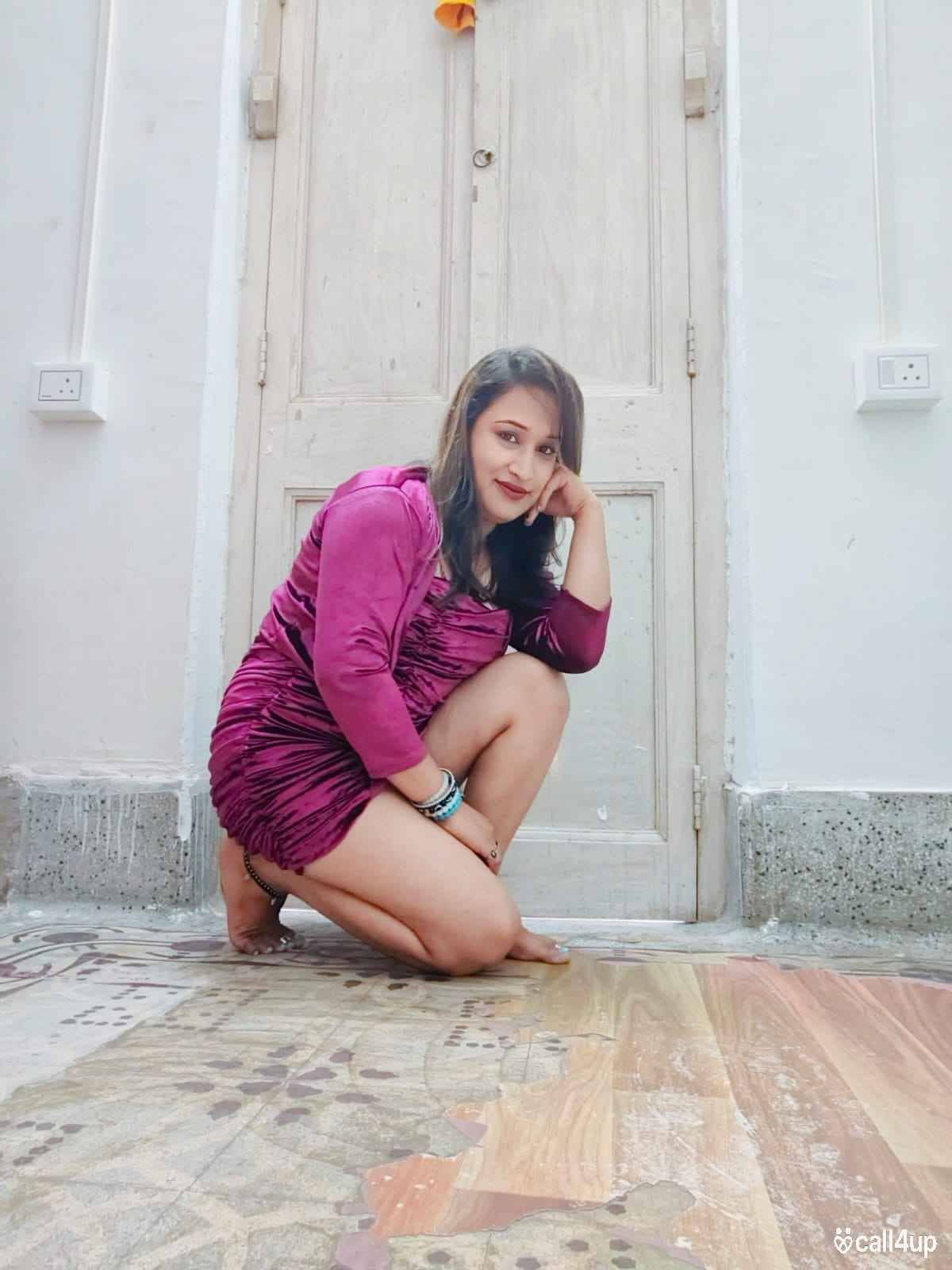 Muradabad Komal Patel