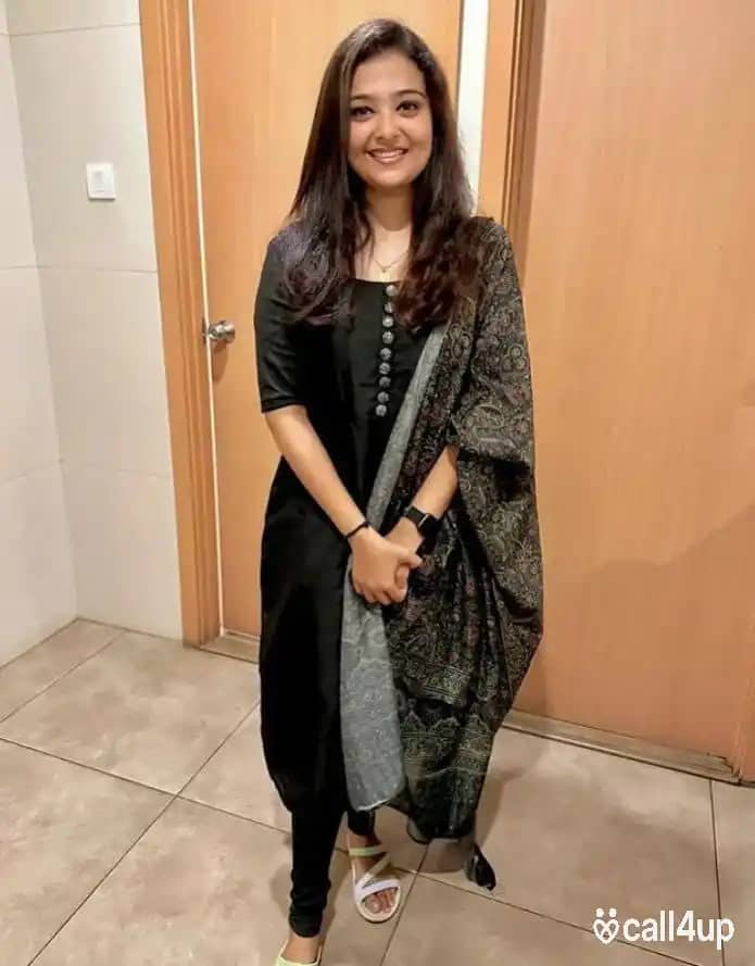 Mulund west east available call girl available 