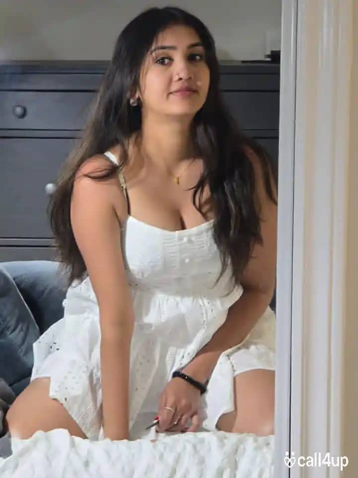 Best escort service available Mulund West