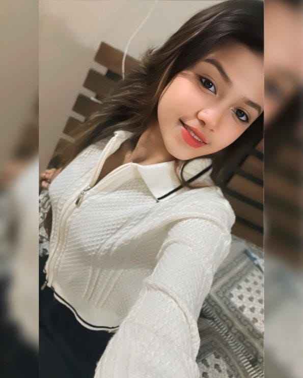 Choose Romance And Affection From Stunning Girls Of Jodhpur Escort Service