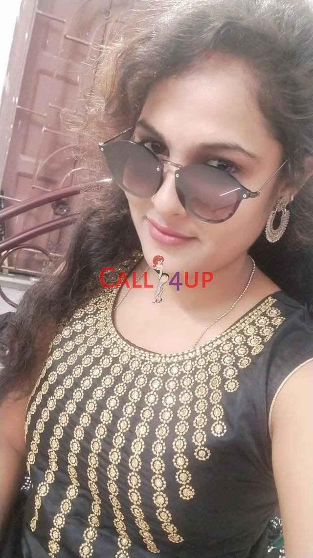 Sonika Independent Call Girls 100% genuine trusted call girls low price home and hotel service only cash payment 906021/4595 genuine person message  13798