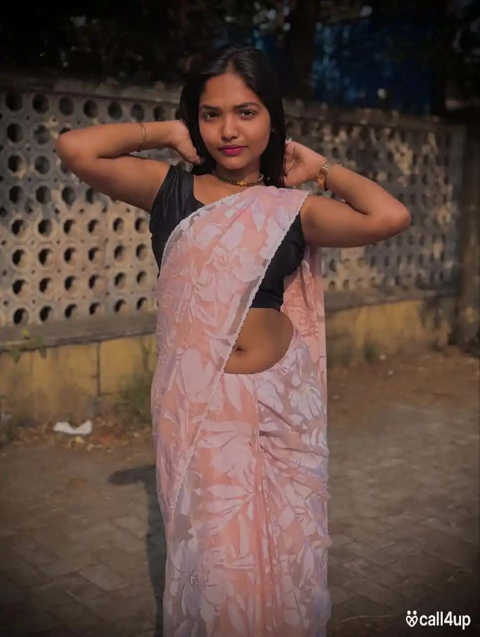 Burhanpur escort 368407
