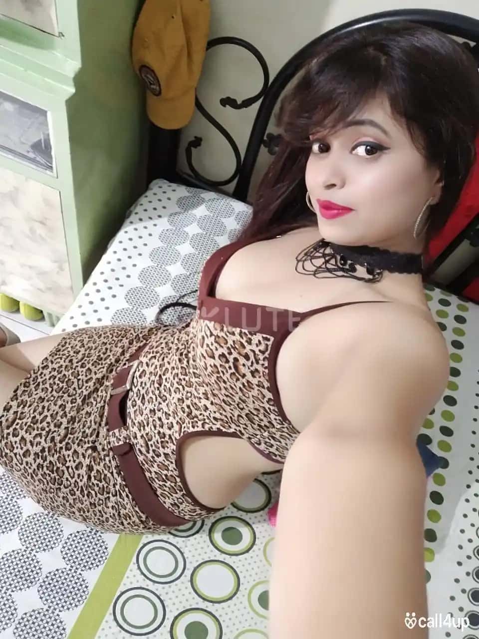 Goa Call girl 387366