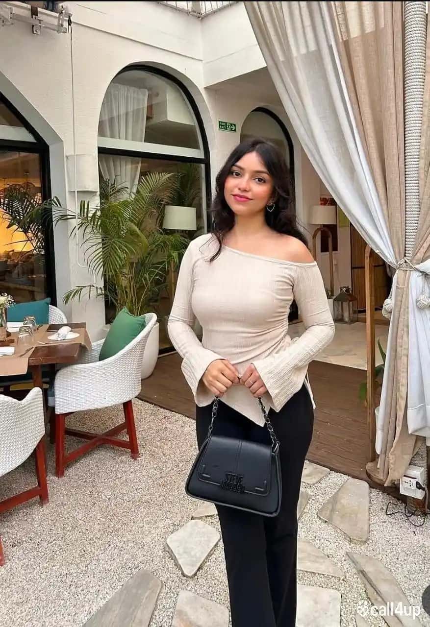 Udyog Vihar Gurgaon Escorts No Advance Directly Cash on delivery Gurgaon Call Girls Service 373322