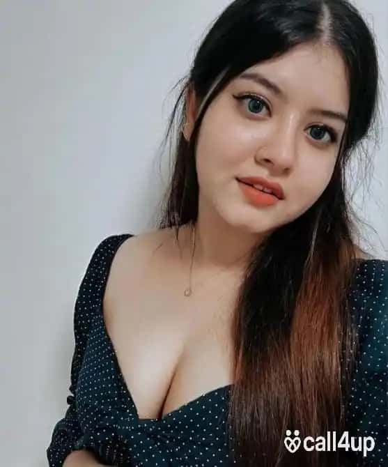HubliBestlowpricecall me hotel serviceriunmkk 373500