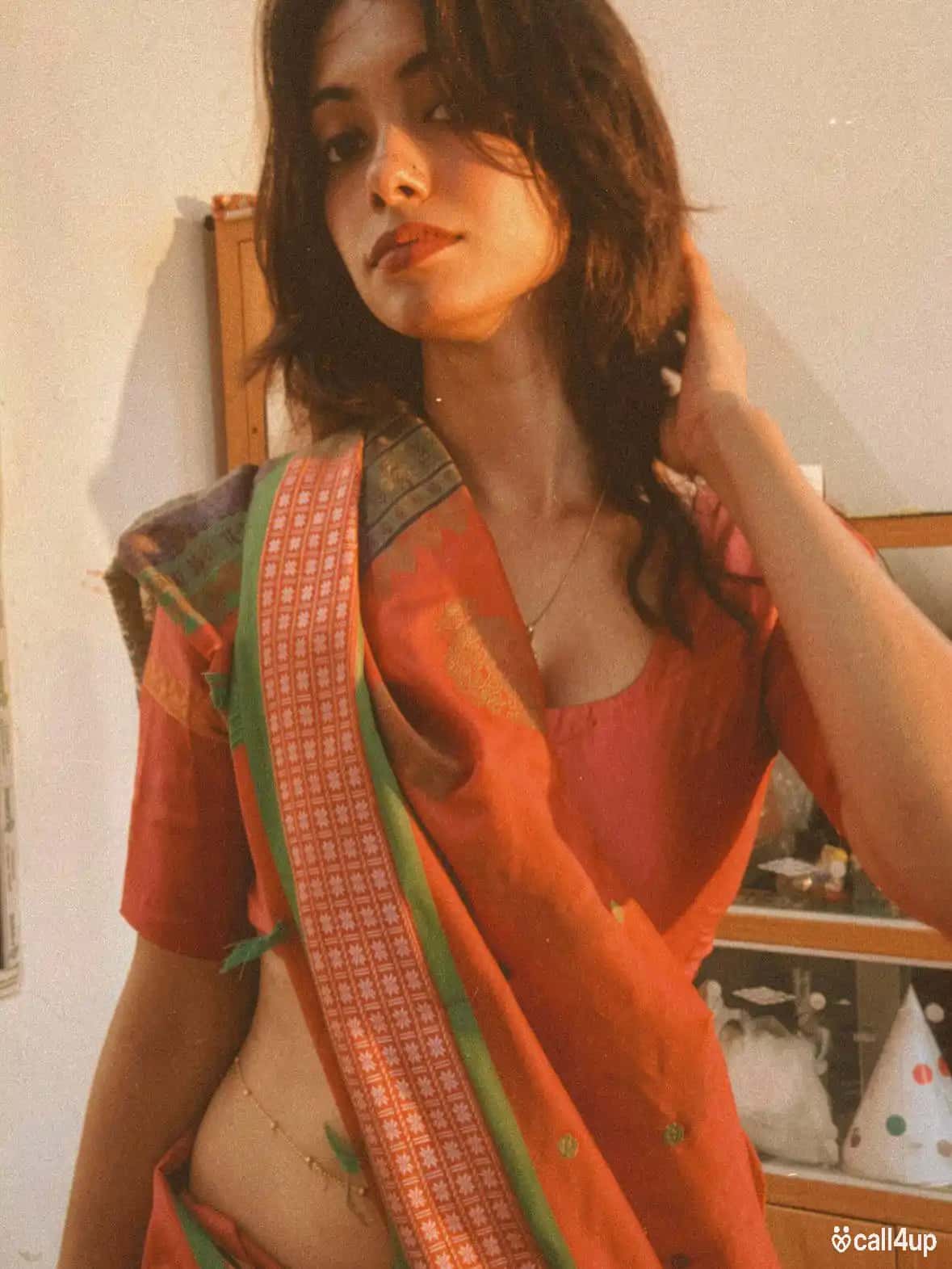 Imphal Neha 372986