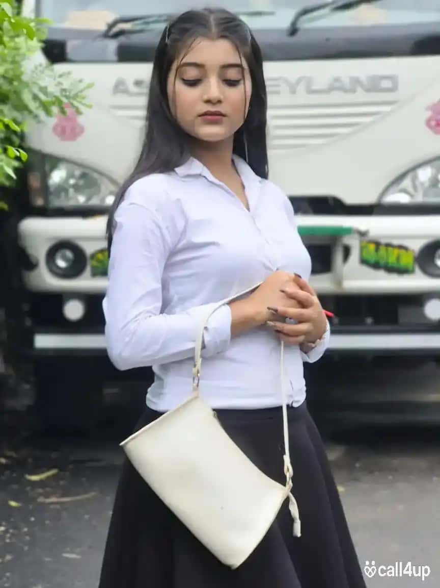 Karad riya 369033