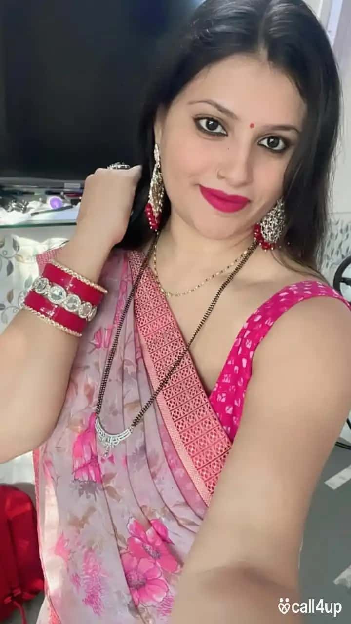 Lucknow call girl service 361042