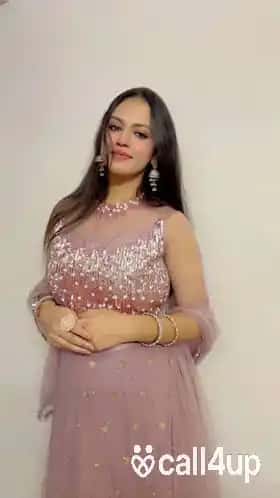 He is per day of the ka photo ke li thi aur madam 369069