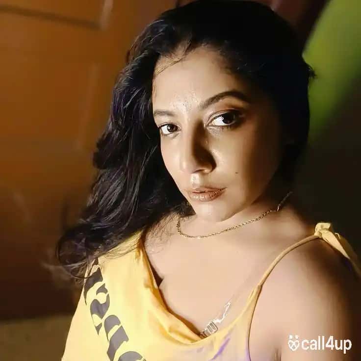 Mahi patel Manish Nagar spa cash payment hand to hand 364062