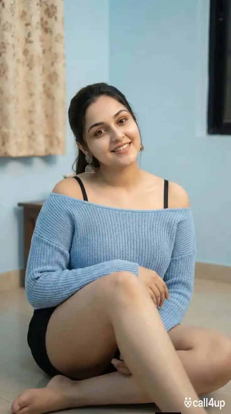 Only cash payment Payal Sharma college girl cash payment into hand payment 367989