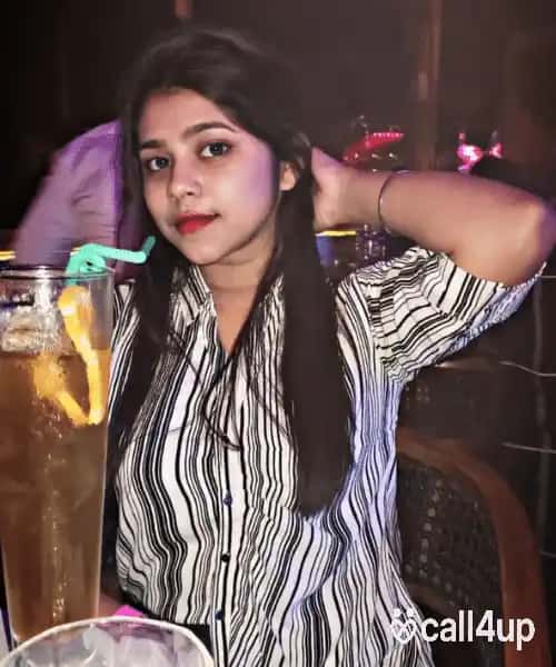 Kalika Sharma College Model top girl VIP ON SPOT PAYMENTGIRL HAND PAYMENT AVAILABLE IN 366689