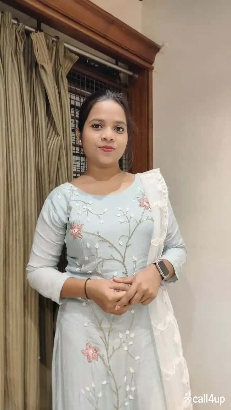 Today low price Rajkot call girl top model full enjoy genuine xxx ndj 358492