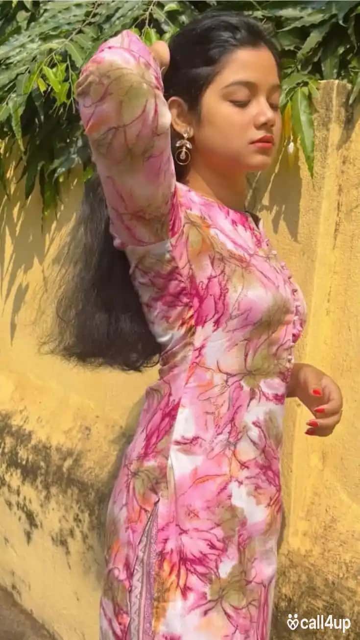 Rajnandgaon escort service 366333