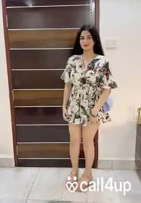 Dh pink hai ya room hai aur number Dal deta 375773