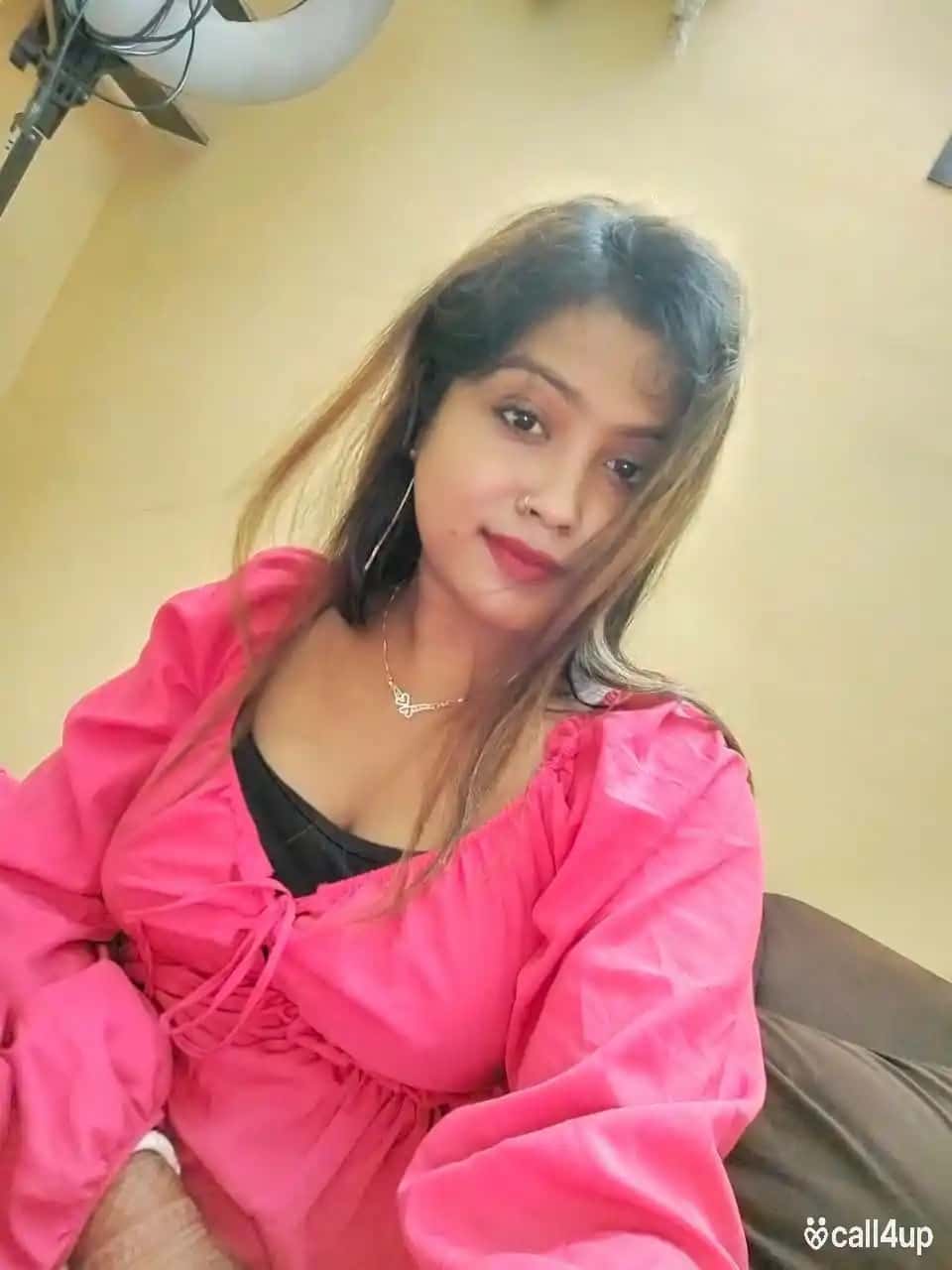 Sasaram mein bahut acchi ladki available nahin hai theek hai 374631