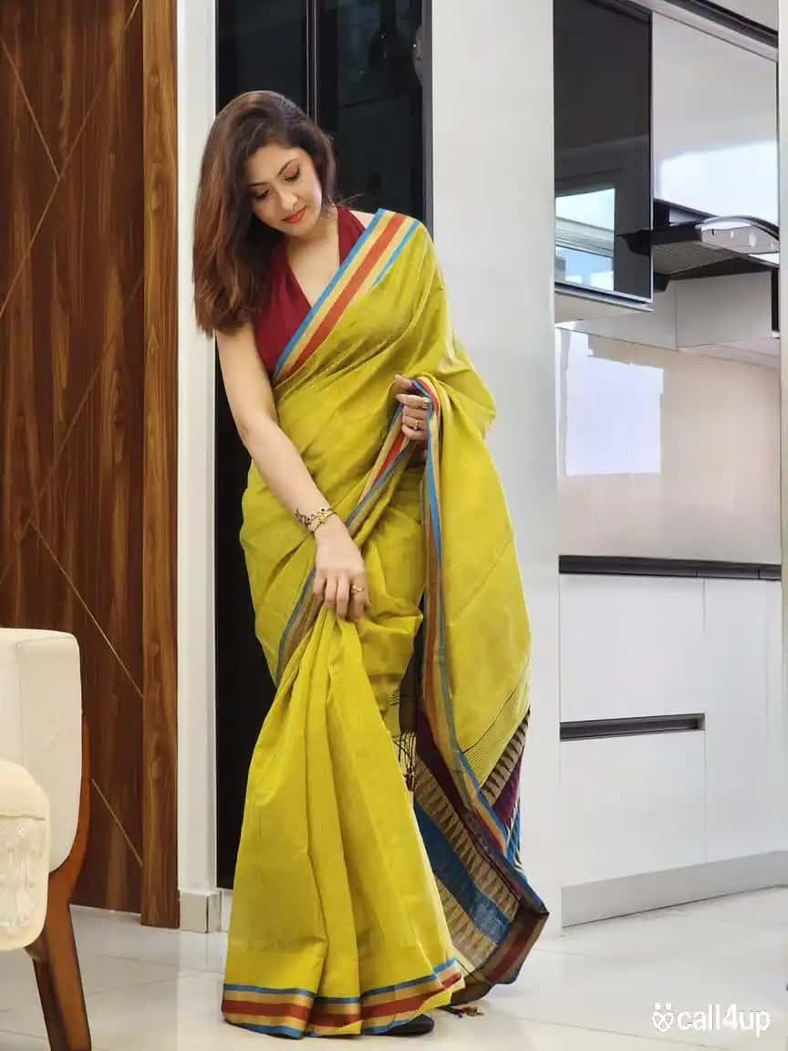 Satna riya 369361