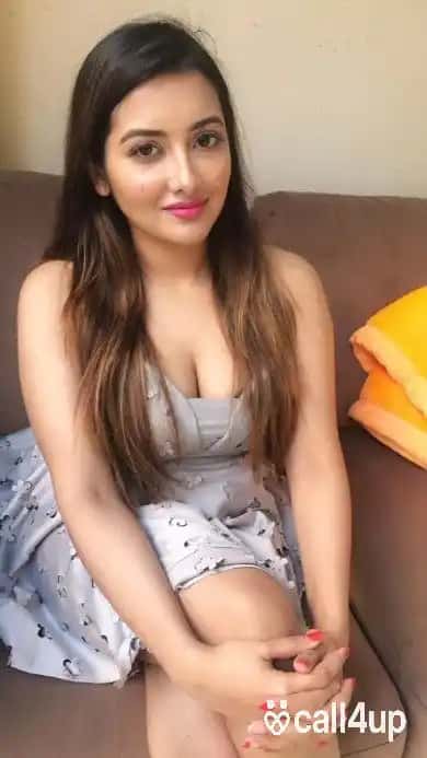Welcome sikar VIP call girl full enjoy 367053