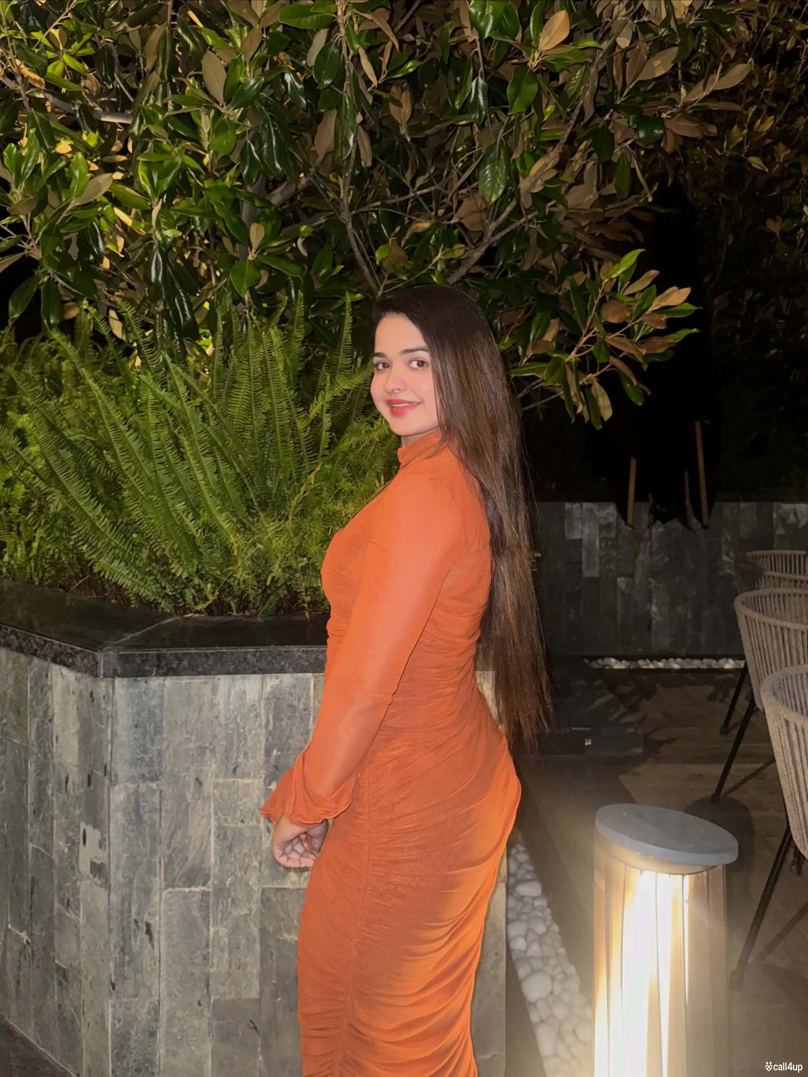 Contact kijiye bhaiya aapko WhatsApp level de denge theek hai 362630