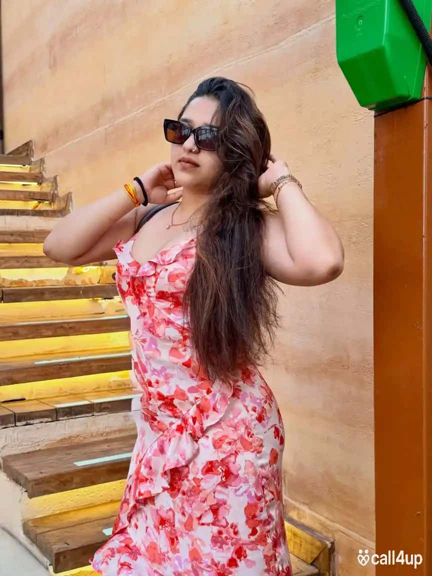 Vadi Neha 372873
