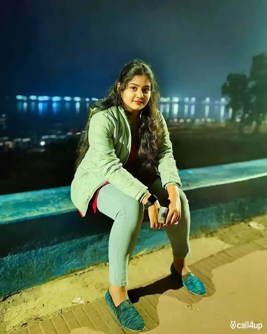 Vrindavan call girl sexy girl 373175