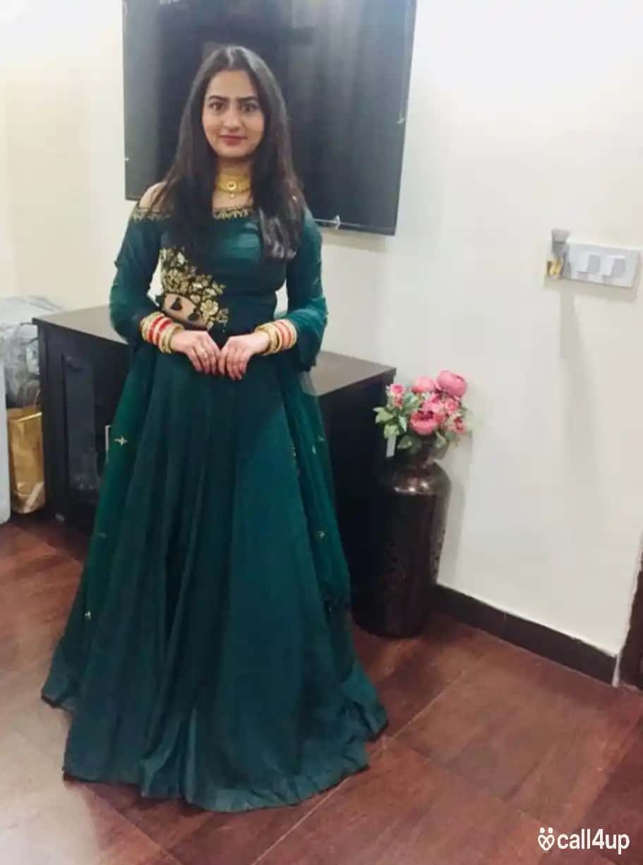 zirakpur call girl 366007
